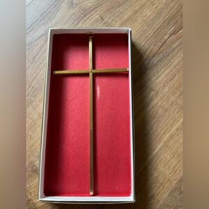 Elegant Gold Wall Cross